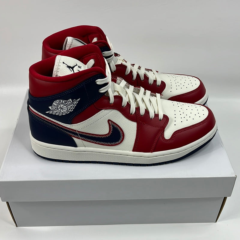 Air Jordan 1 Mid SE