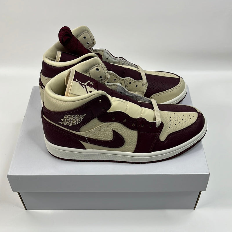 W Air Jordan 1MID SE